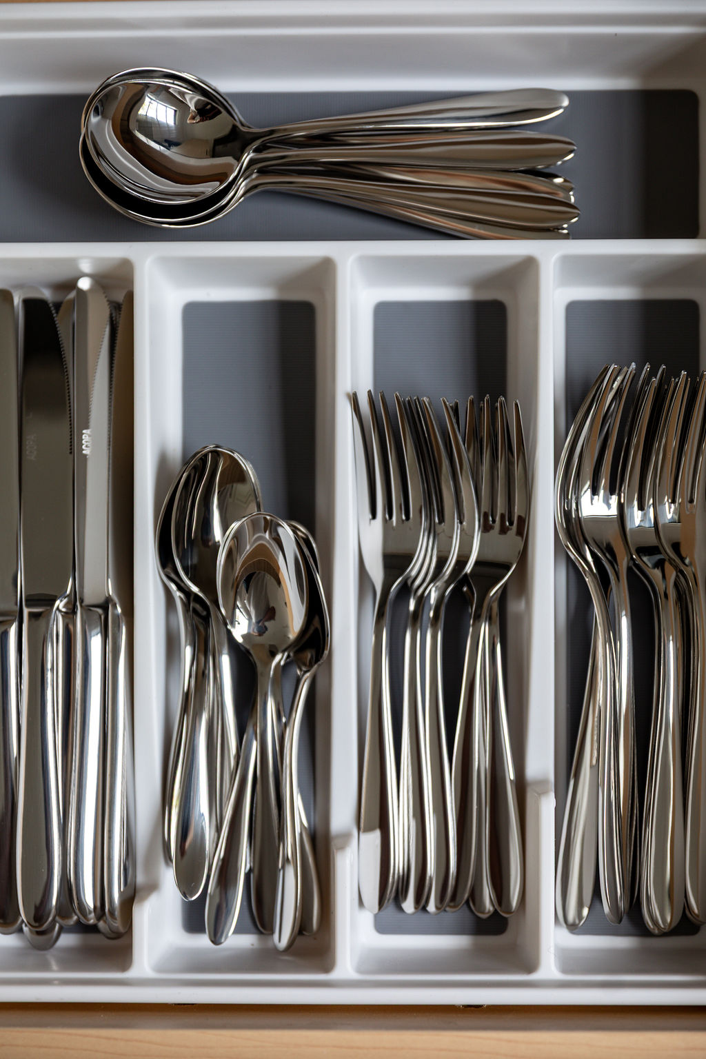 307 silverware