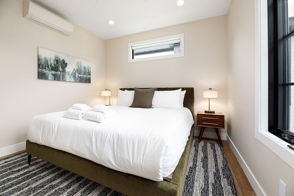 307 primary bedroom