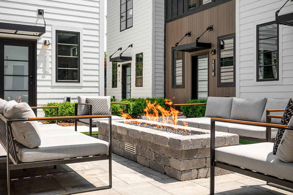 Courtyard fire pit